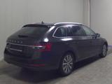 Skoda Superb Combi 2.0 TDI Premium Edition Navi ACC - Skoda Superb: Premium Edition