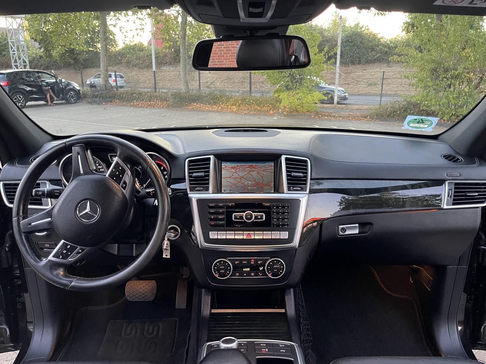 Mercedes-Benz Classe GL 350 BlueTEC 4Matic | 258 ch | BVA | 7 places | Toit panoramique | Suspension pneumatique | Cuir | GPS