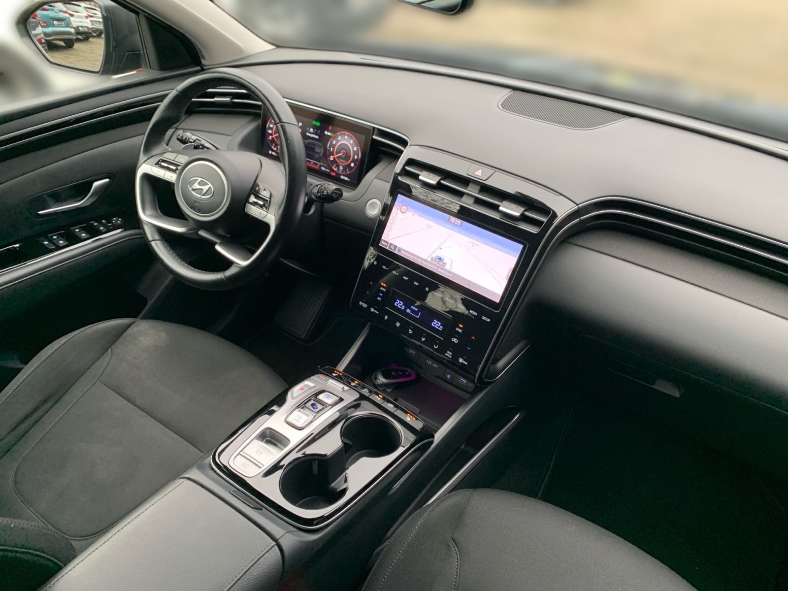 Fahrzeugabbildung Hyundai TUCSON 1.6 T-GDI Trend Plug-In Hybrid 4WD Krell