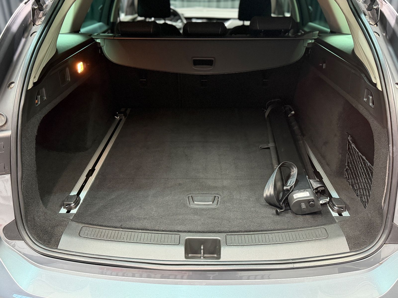 Fahrzeugabbildung Opel Insignia B Sports Tourer Edition|AUTOMATIK|NAVI