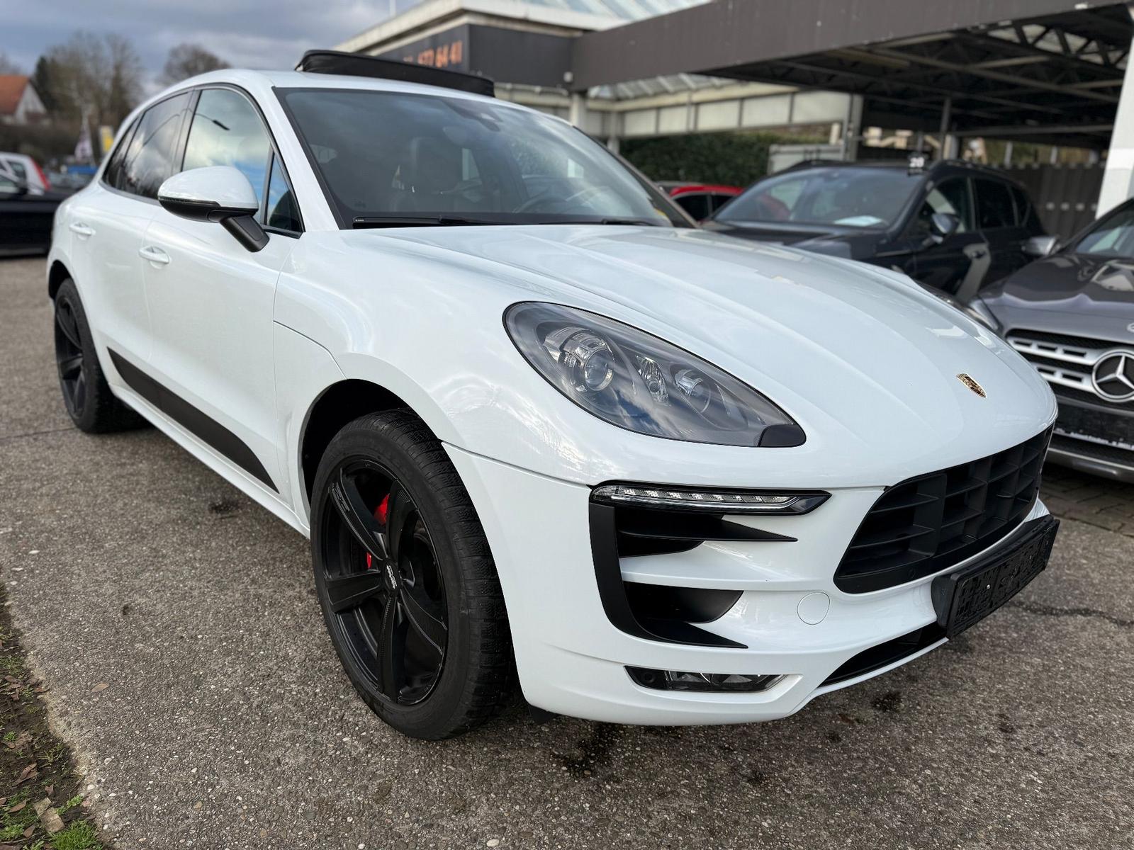 Porsche Macan GTS*ACC*PANORAMA*APPROVED*STANDHEIZUNG*