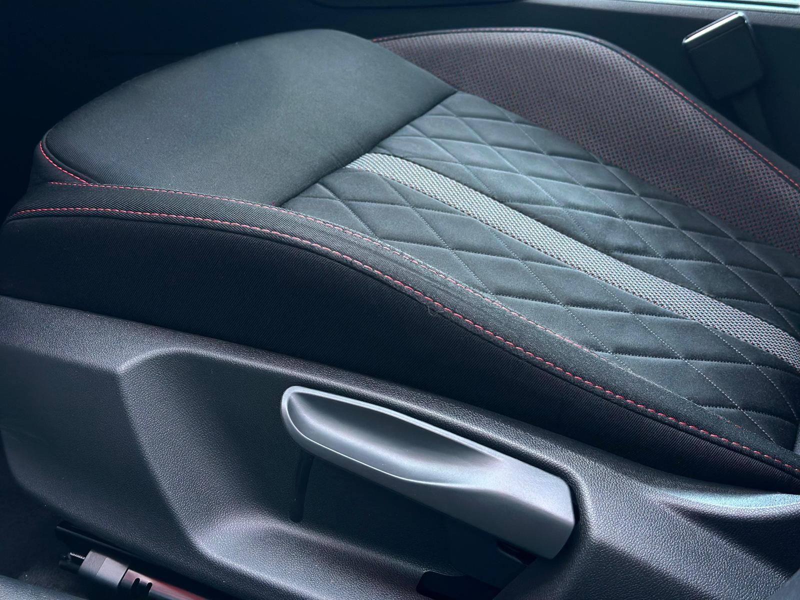 SKODA Octavia 2.0TDI RS* MATRIX#AHK#SHZ#FH#ACC#NAV#HUD - Image 21