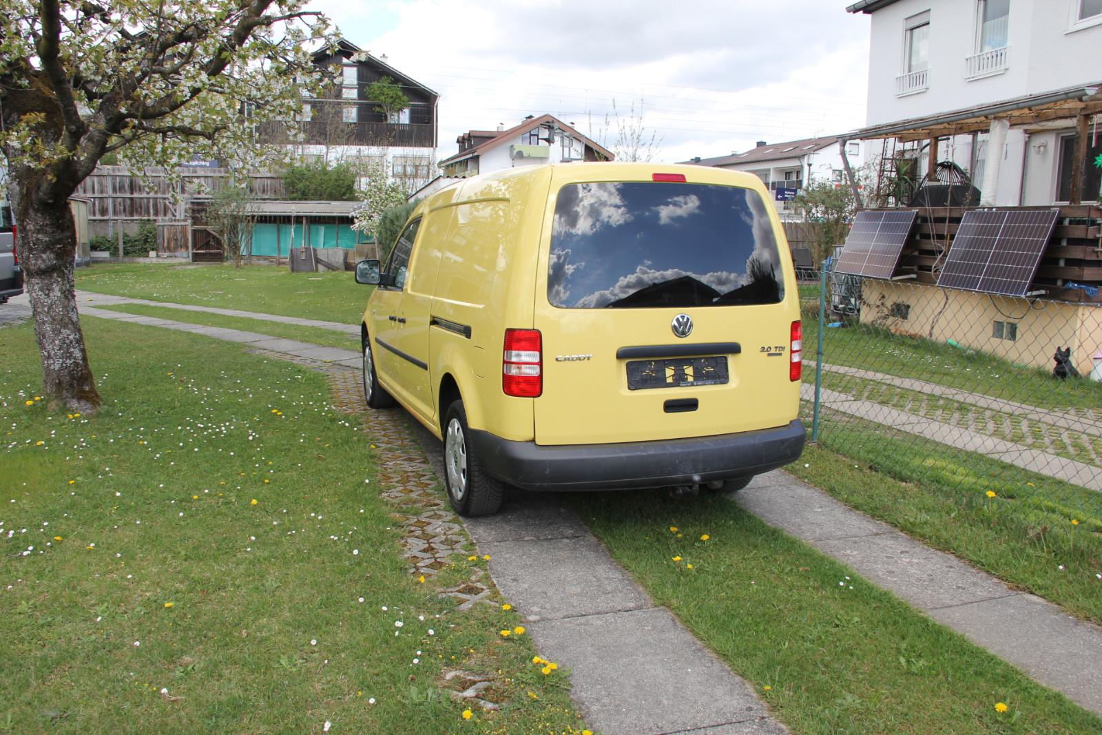 Volkswagen Caddy Maxi 4x4 Klima 2x Schiebet AHK Zahnr neu