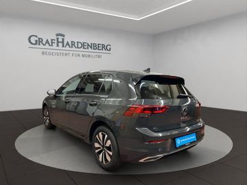 Volkswagen Golf - 4