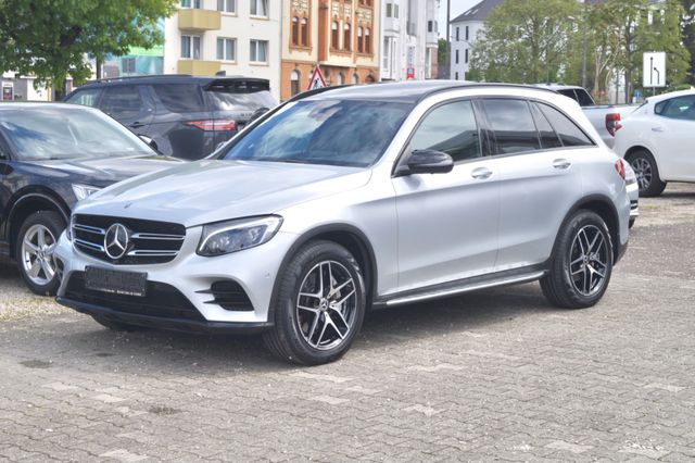 Mercedes-Benz GLC 300 4MATIC AMG LINE*PANO+AHK+2019