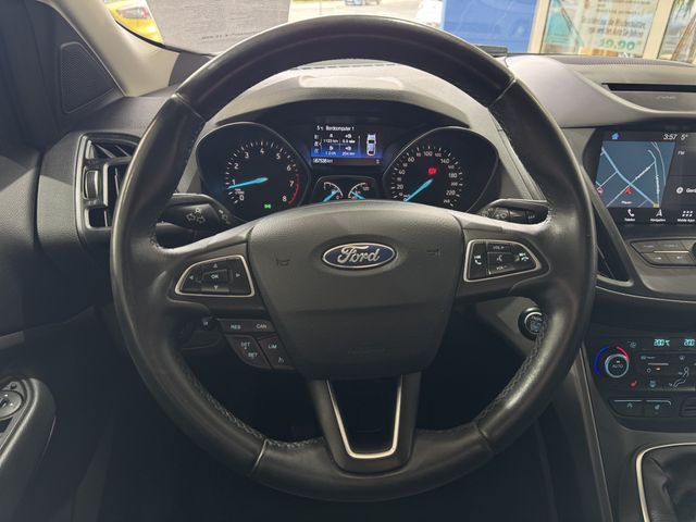 Ford Kuga Cool & Connect