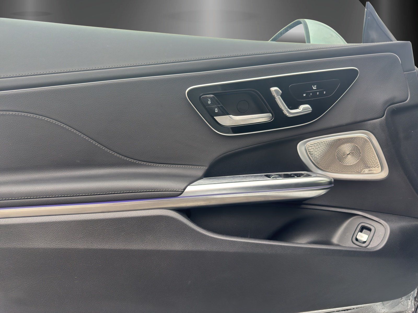 Fahrzeugabbildung Mercedes-Benz CLE300 4M AMG AdvPlus DISTRO Pano MLED Burm Memo