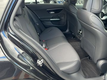Mercedes C 220 - 8