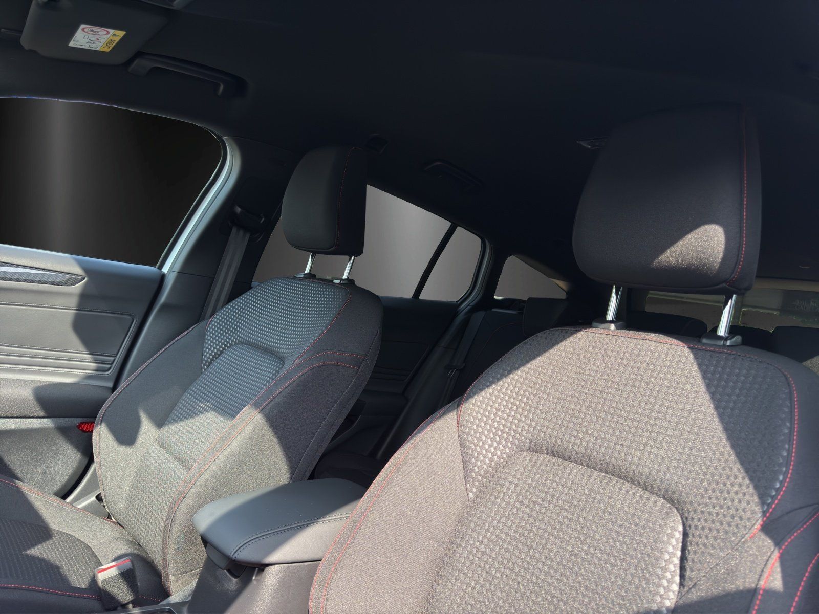 Fahrzeugabbildung Ford Focus Turn. ST-Line Styling Pak. Winter Pak.