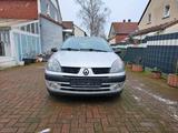 Renault Clio 2 Campus 1.2 16v - Renault Clio aus 2005: Campus