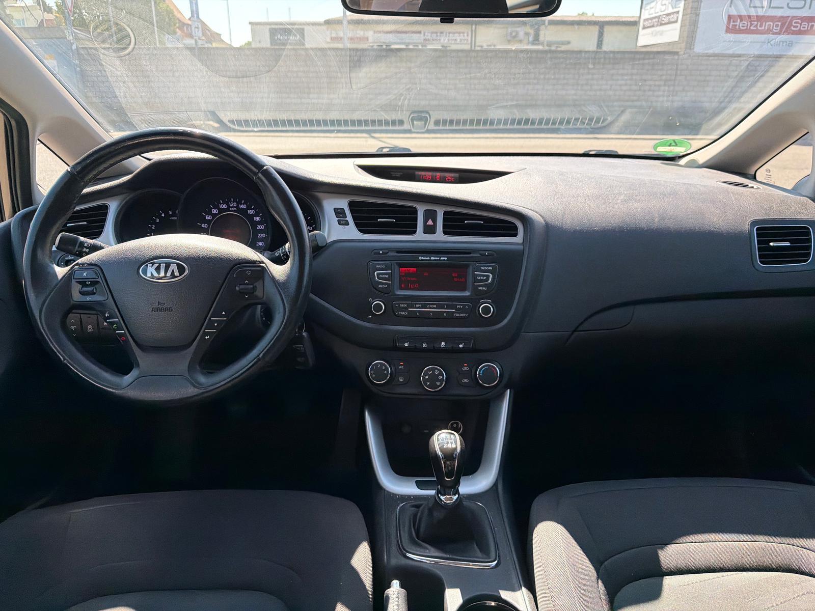 Kia Ceed Sportswagon 1.6/SITZHEIZUNG/LENKRADHEIZUNG
