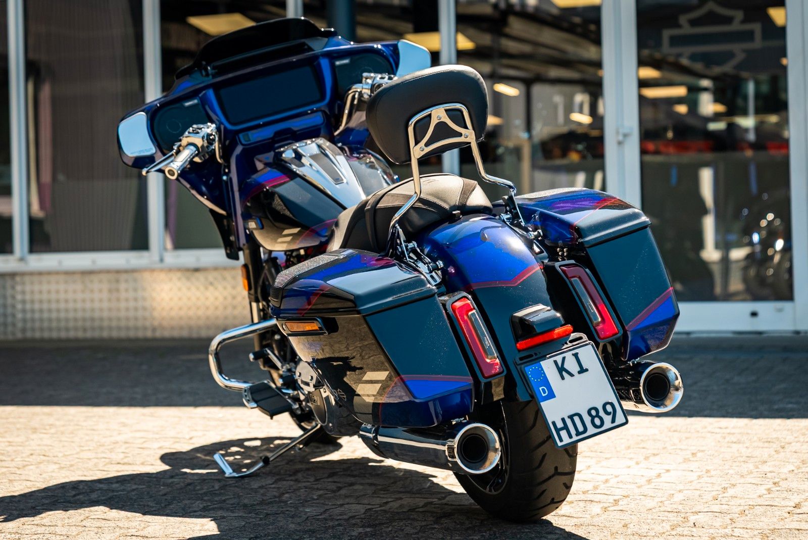 Fahrzeugabbildung Harley-Davidson CVO Street Glide FLHXSE 121 CUI MY25