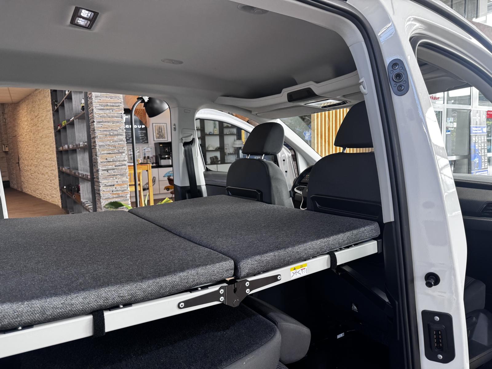 Volkswagen Caddy Maxi California Camper R.Cam Standheizung 