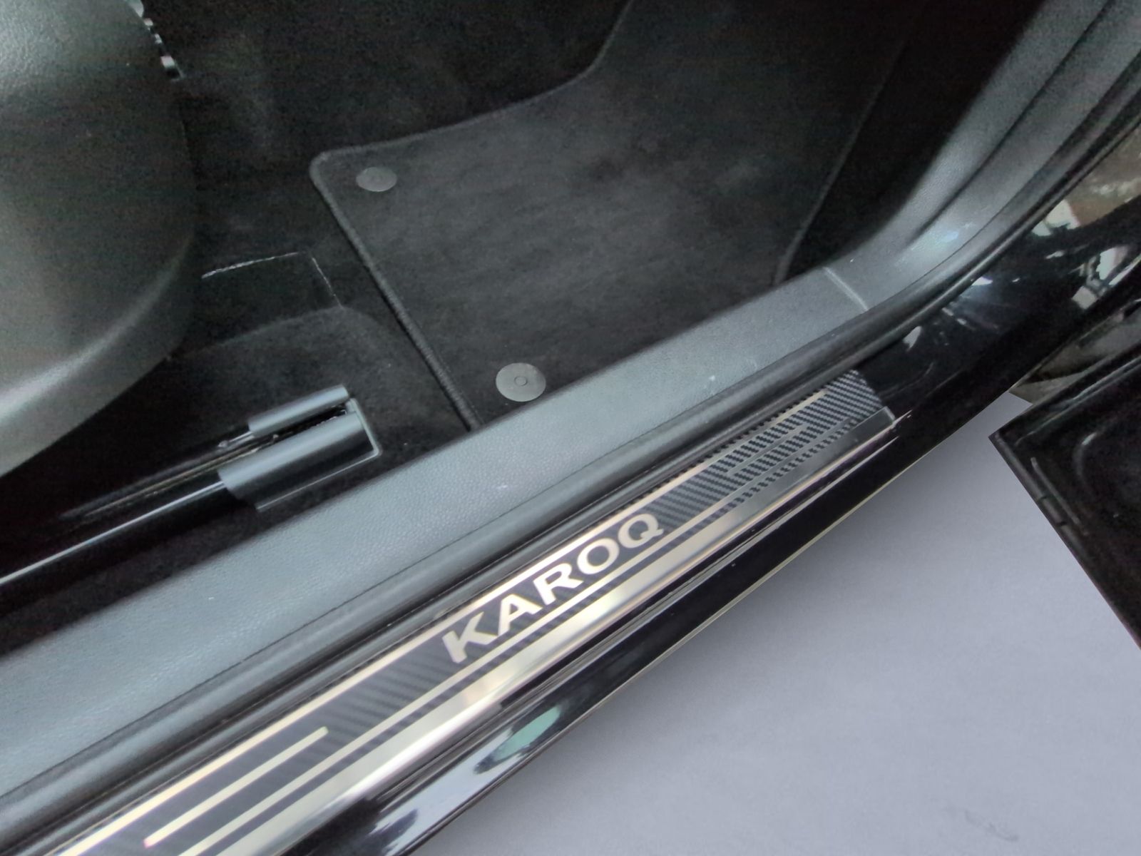 Karoq 1.5 TSI Style NAVI+LED+SHZ+GRA