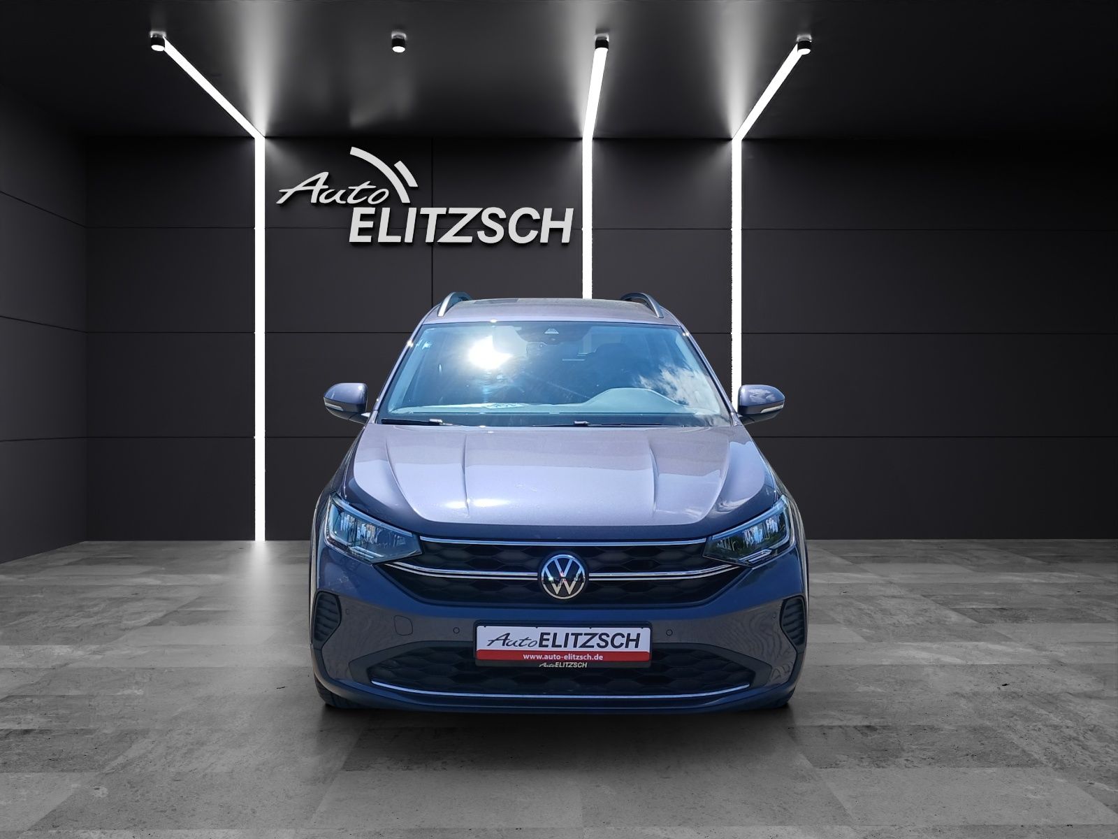 Fahrzeugabbildung Volkswagen Taigo TSI Life 1,99% LED AHK AID PDC SH LM