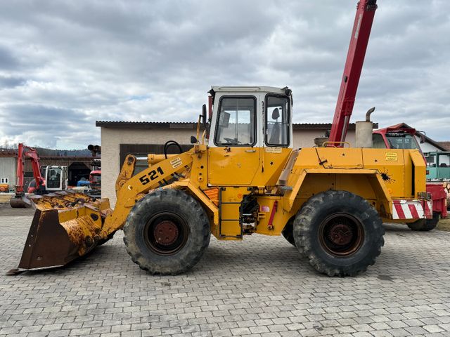 Liebherr L 521