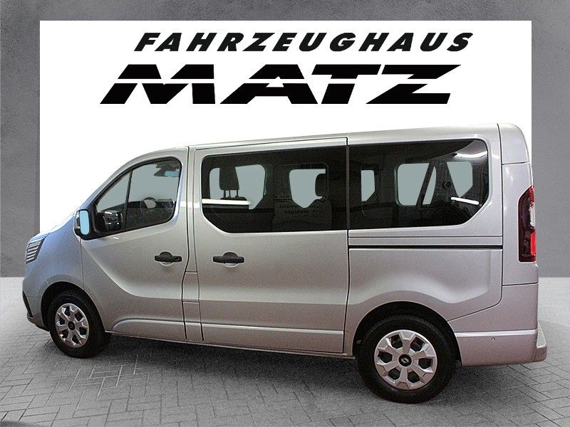 Fahrzeugabbildung Renault Trafic Blue dCi 150 EDC Evo*Automatik*8-Sitzer*