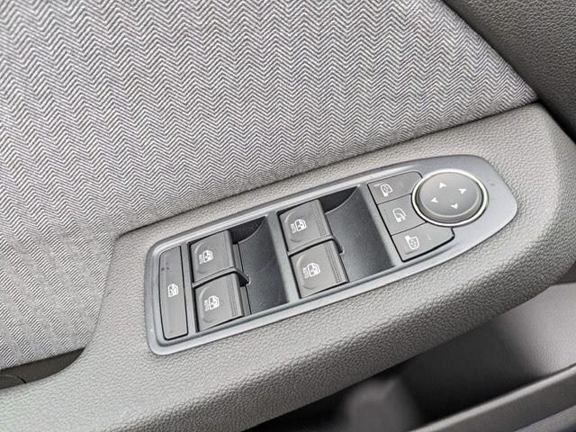 Fahrzeugabbildung Renault CLIO KISS TCe 90