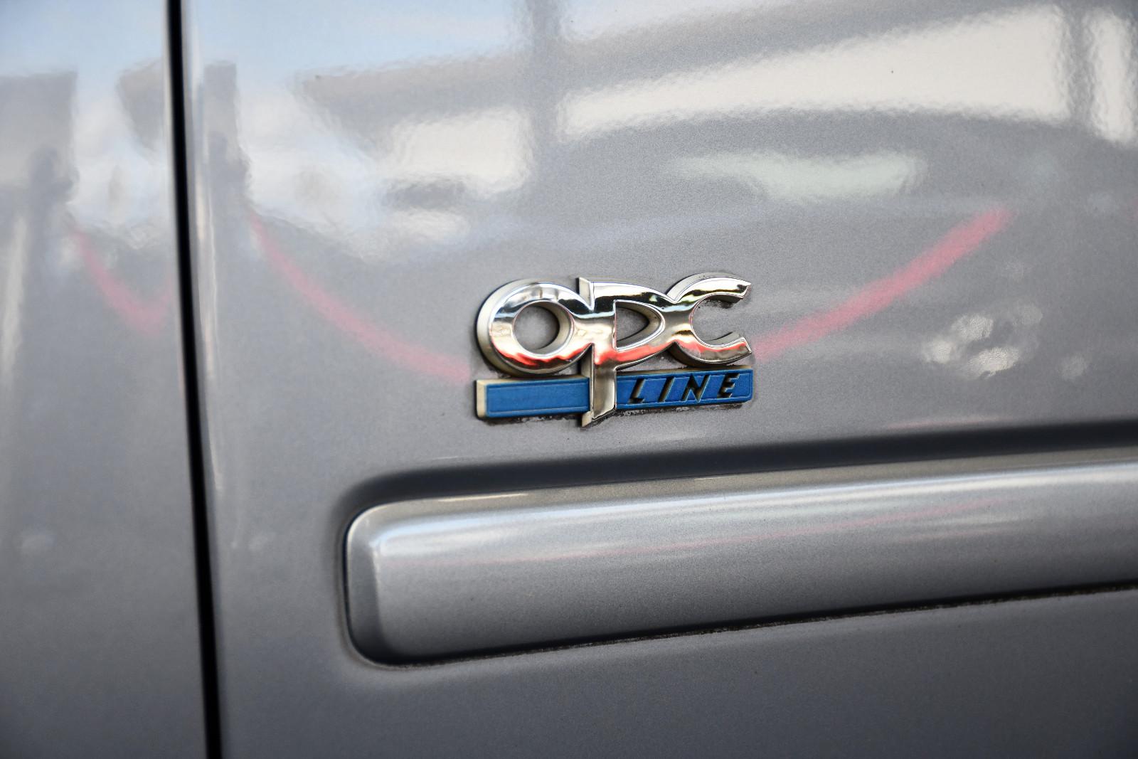 Opel Meriva Innovation 110 Jahre Edt OPC Line Aut.