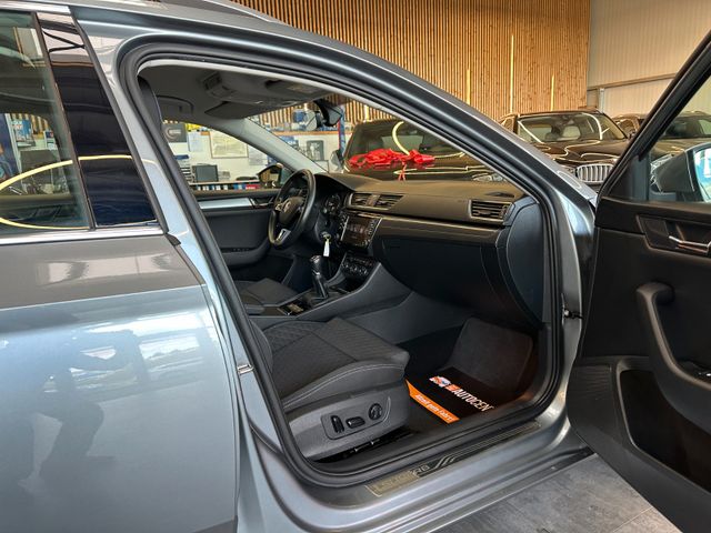Skoda Superb Combi Style *Bi Xenon*Klima*ACC*