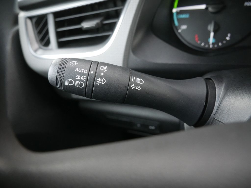 Fahrzeugabbildung Renault Kangoo Rapid E-Tech Advance L1 KLIMA PDC