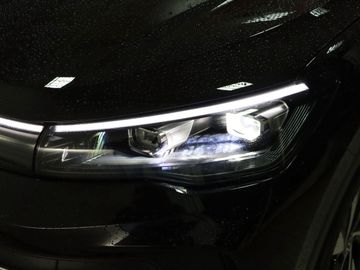 Fahrzeugverkauf 23 Volkswagen Tiguan 1.5 eTSI 110 kW Life AHK elek. Koffer Kam