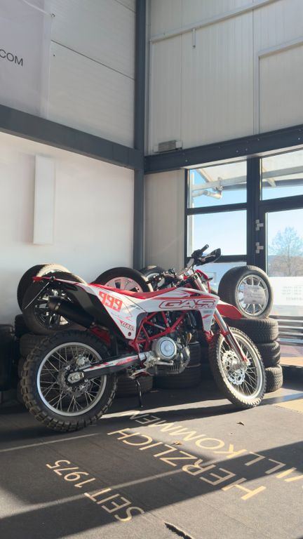 GASGAS ES 700