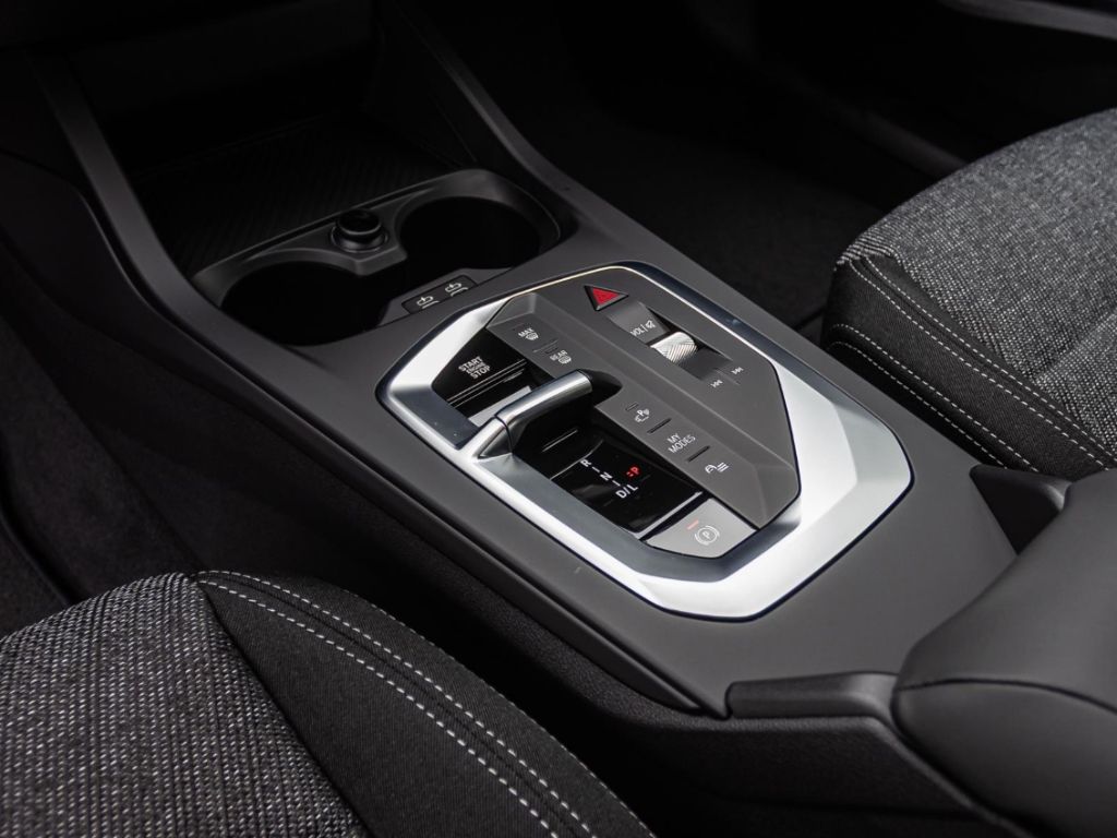 BMW 216 - Bild 11