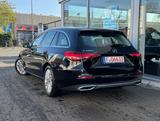 Mercedes-Benz C 200 T d LED/Navi/Teilleder/Ambiente - gebrauchte Mercedes-Benz C 200 aus dem Jahr 2022