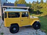 Toyota Land Cruiser BJ40 J4 - Toyota Land Cruiser aus 1980