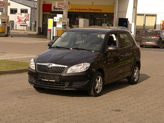 Skoda Fabia Special KLIOMA S-HEFT TÜV NEU LPG GAS