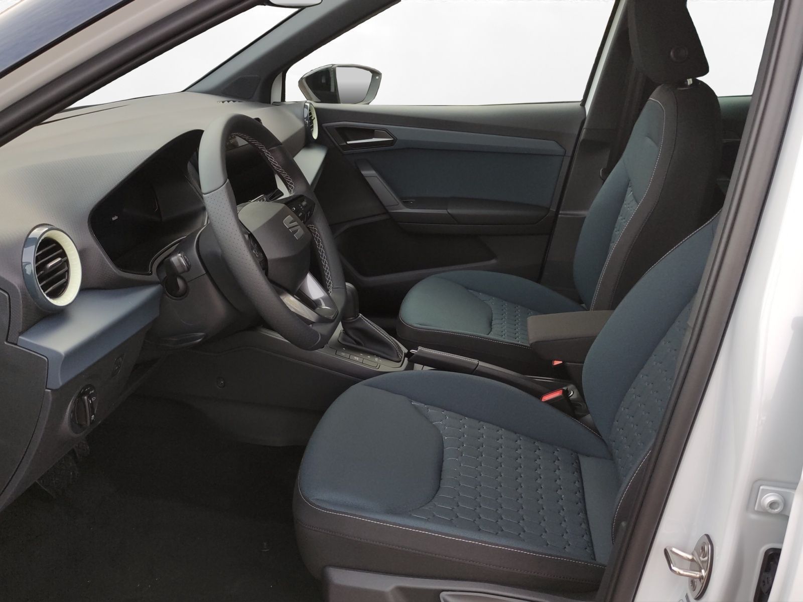 Seat Arona - Bild 9