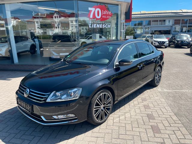 Volkswagen Passat Limosine Exclusive 4Motion AHK
