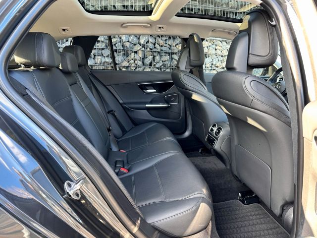 Mercedes-Benz C 300 – Bild 7