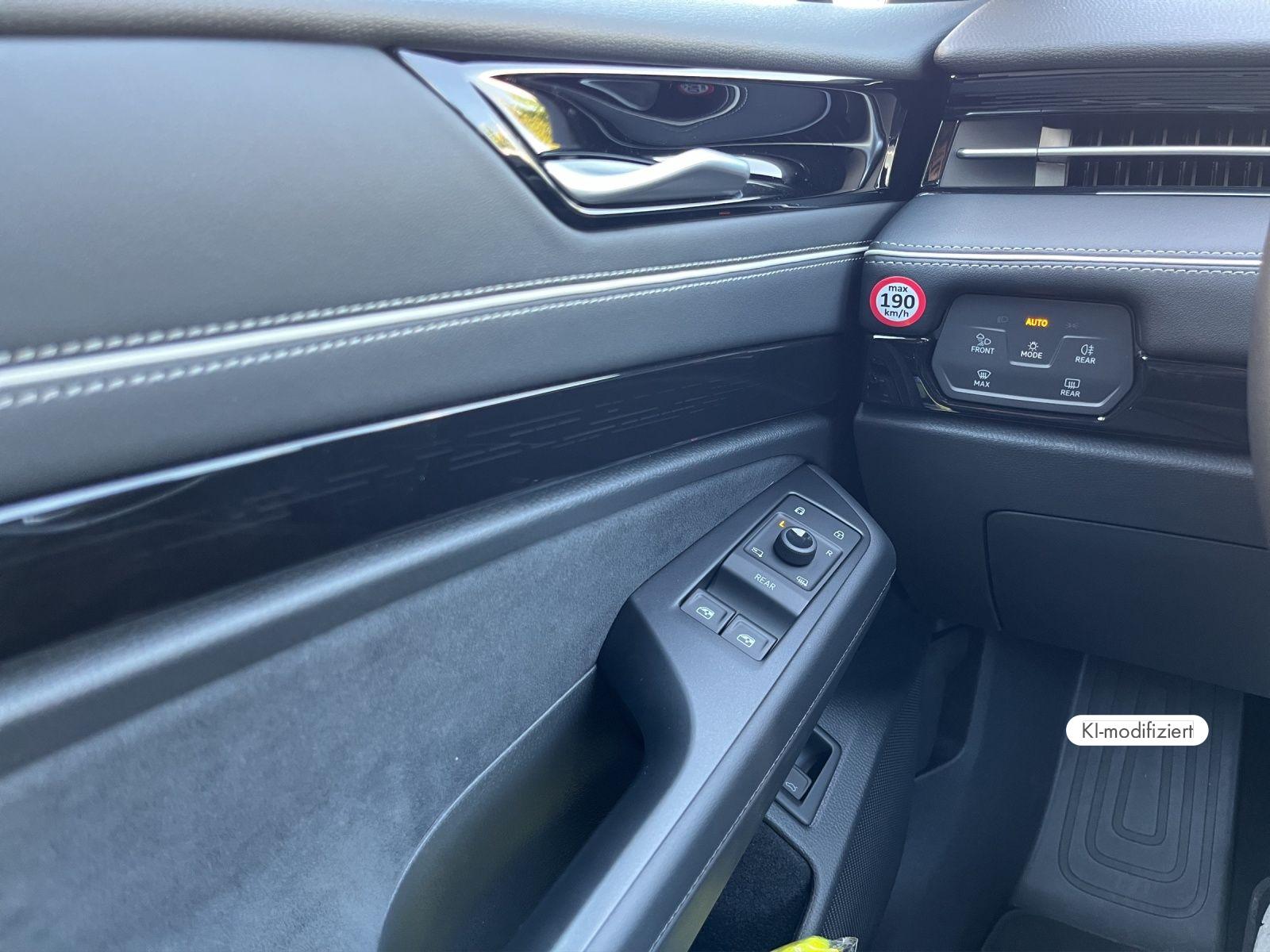 Volkswagen ID.7 *Pro*  210 kW Travel Assist HUD Discover Pr
