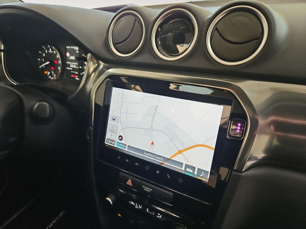 Fahrzeugabbildung Suzuki Vitara 1.4 Allrad Comfort+Navi Sitzheizung LED