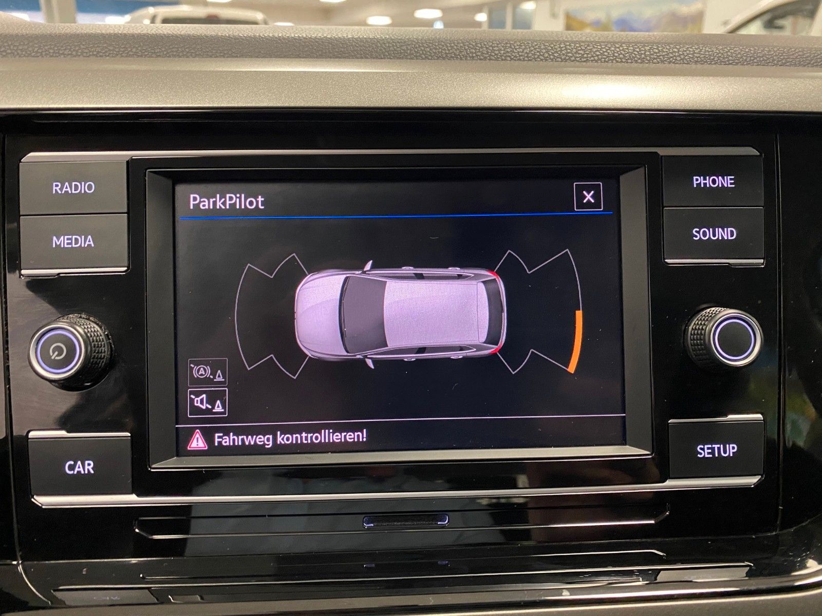 Fahrzeugabbildung Volkswagen Polo 1.0 TSI Comfortline+SITZHEIZUNG+PDC+