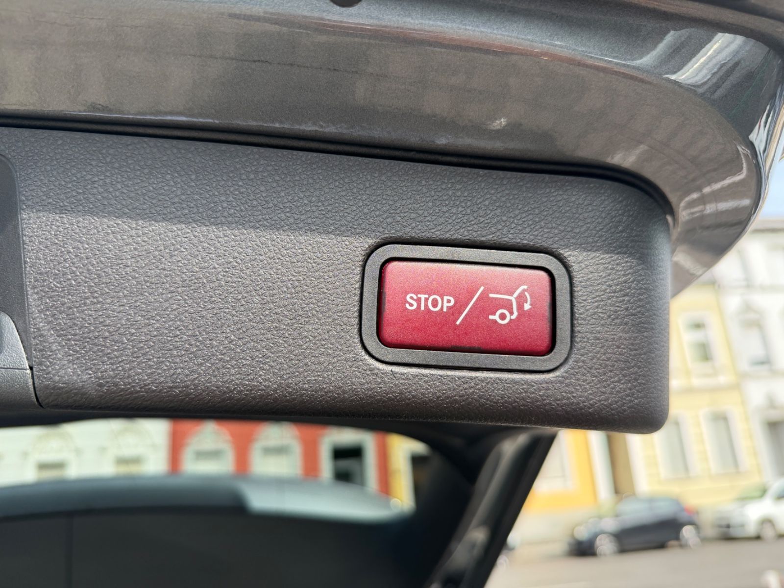 Fahrzeugabbildung Mercedes-Benz GLE 350 d 4Matic AMG LINE NEUER MOTOR VOLLAUSST.