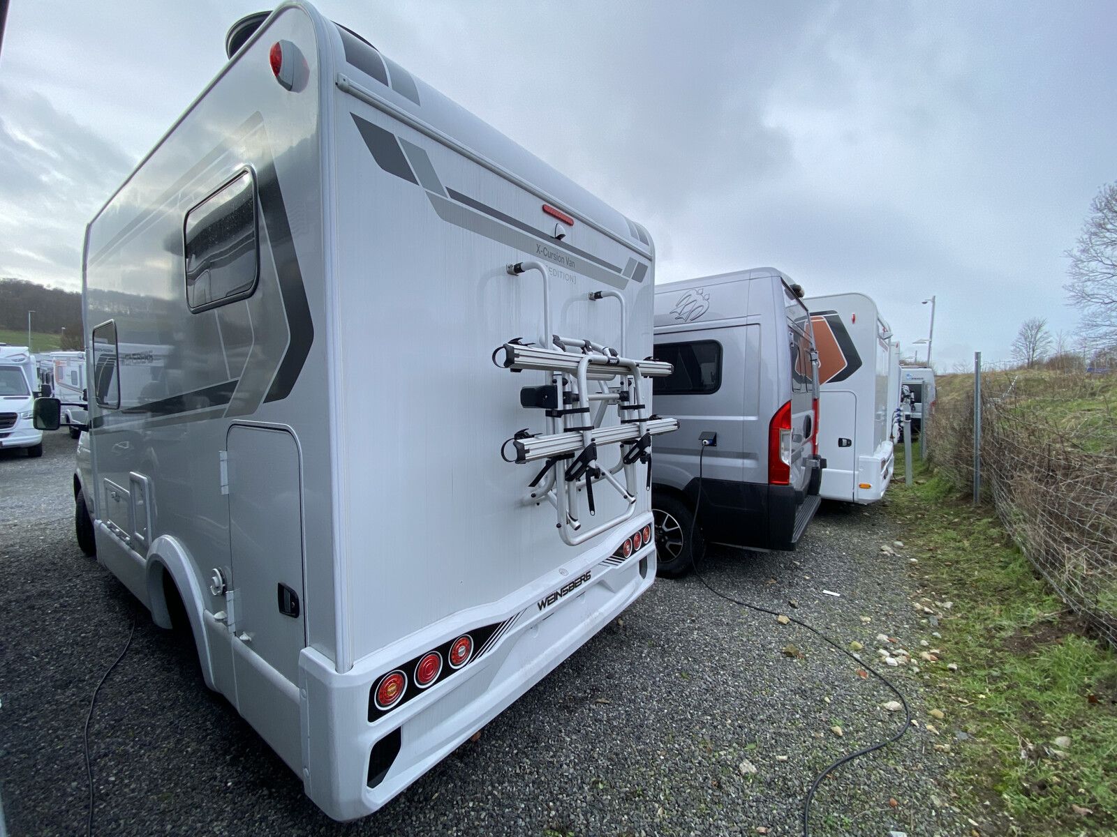 Fahrzeugabbildung Weinsberg X-Cursion Van EDITION PEPPER 500 MQ Easy-Slide