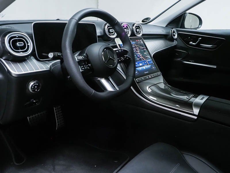Fahrzeugabbildung Mercedes-Benz C 200 T AMG*AHK*Distro*360°*Night*Sound*Totwink*