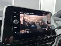 Volkswagen T-Roc 2.0 TDI DSG R-Line 2.HD NAV KAM AHK 2J GAR bei Autohaus Landmann & Maier OHG