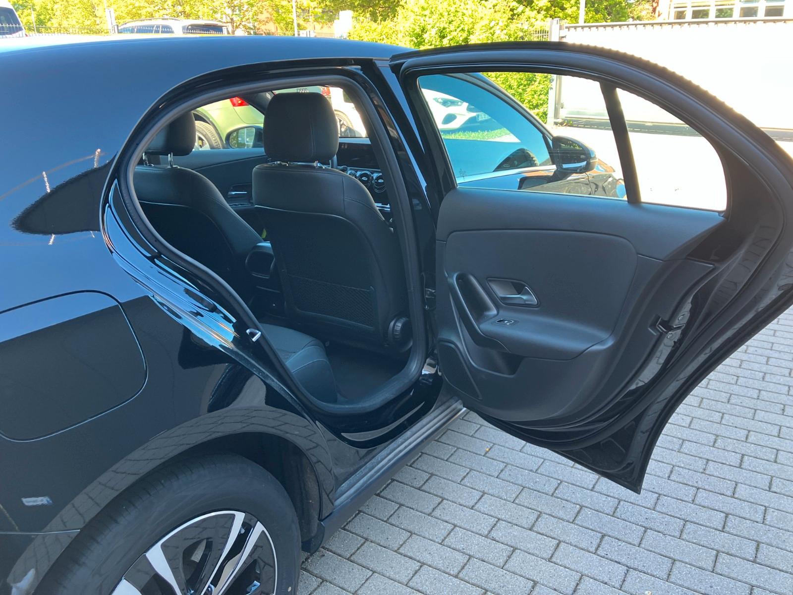 Mercedes-Benz A 250 e