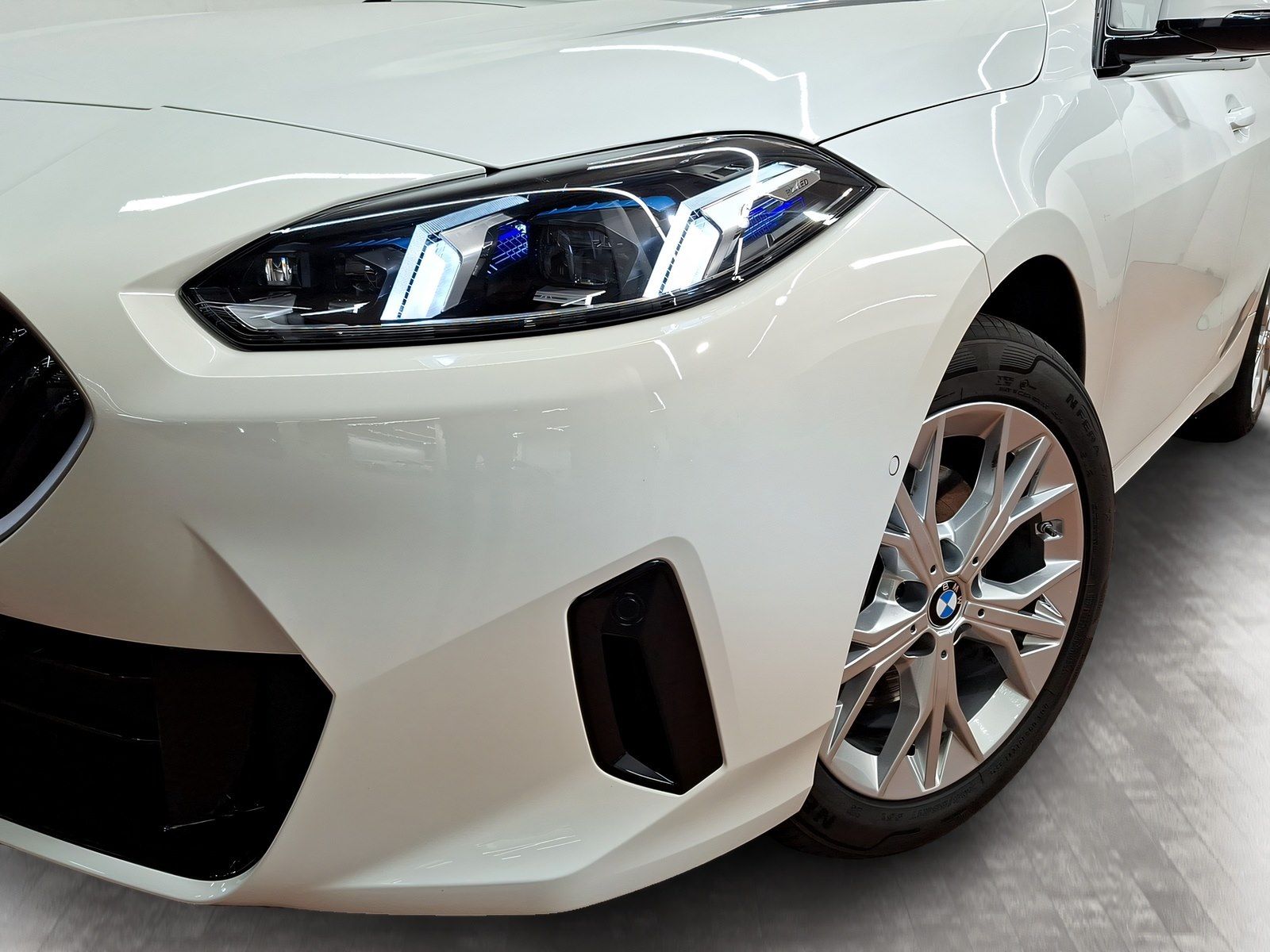 BMW 120 - Bild 8