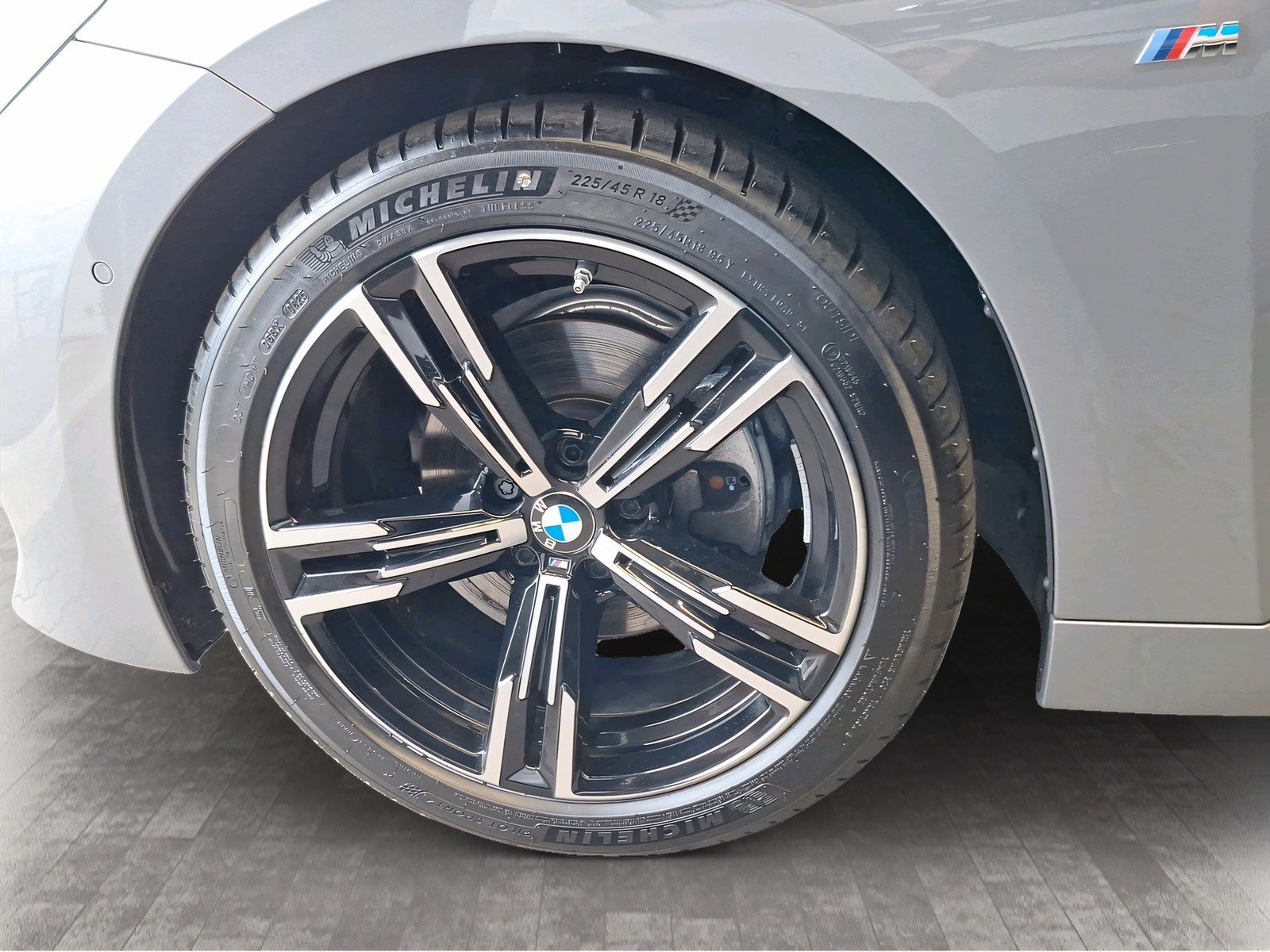 BMW 220 - Bild 9