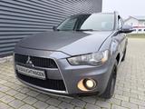 Mitsubishi Outlander 2.2 Ltr.- DI-D Edition 2WD/Klima/Euro5 - Mitsubishi Outlander aus 2011 mit Diesel-Antrieb
