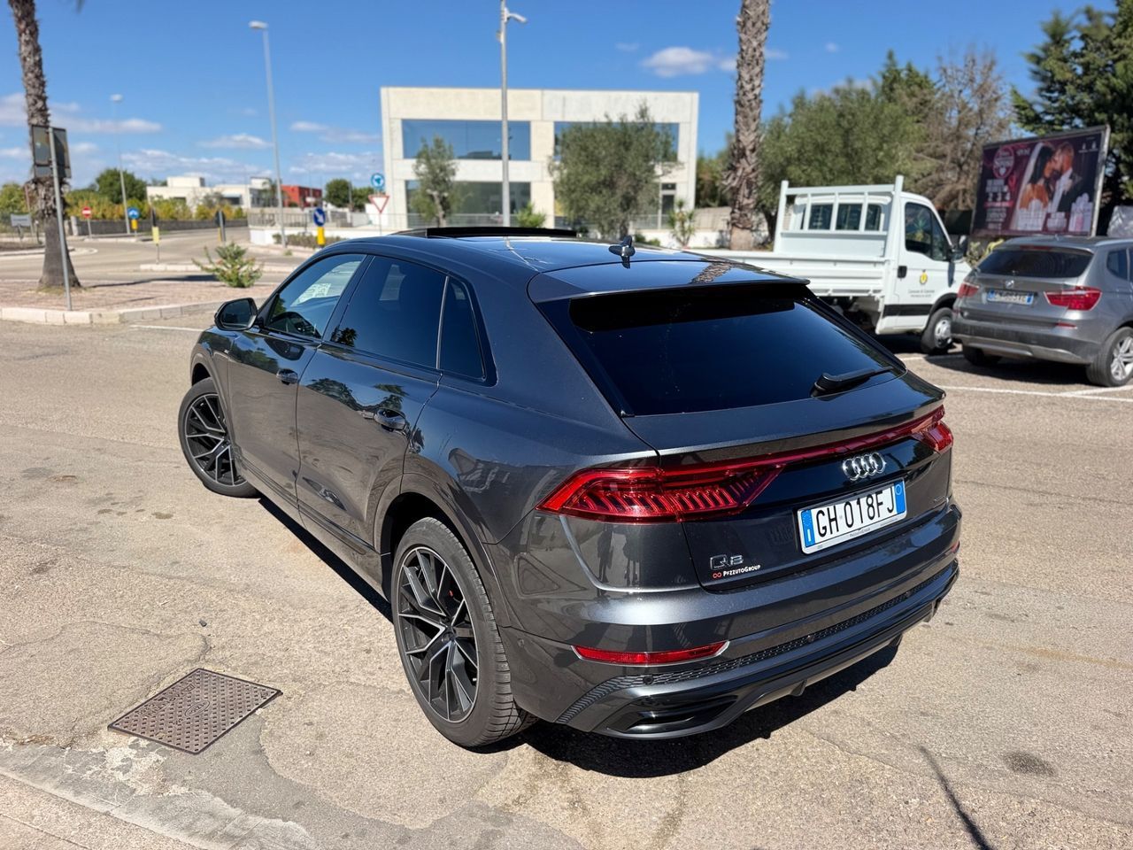 Audi Q8 50 TDI 286 CV quattro tiptronic Sport imagem 3