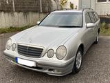 Mercedes-Benz W210 E 220 CDI T-Elegance youngtimer - gebrauchte Mercedes-Benz E 220 aus dem Jahr 2000