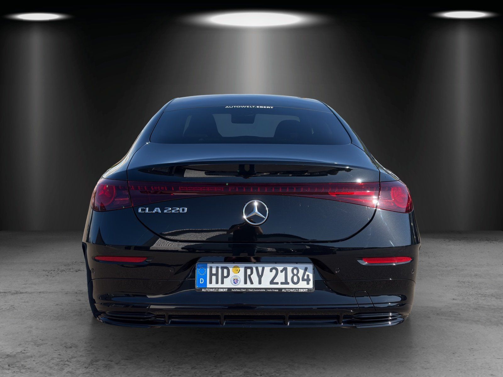 Fahrzeugabbildung Mercedes-Benz CLA 220 AMG HeadUp PANO Burmester KeyGo 360 MLED