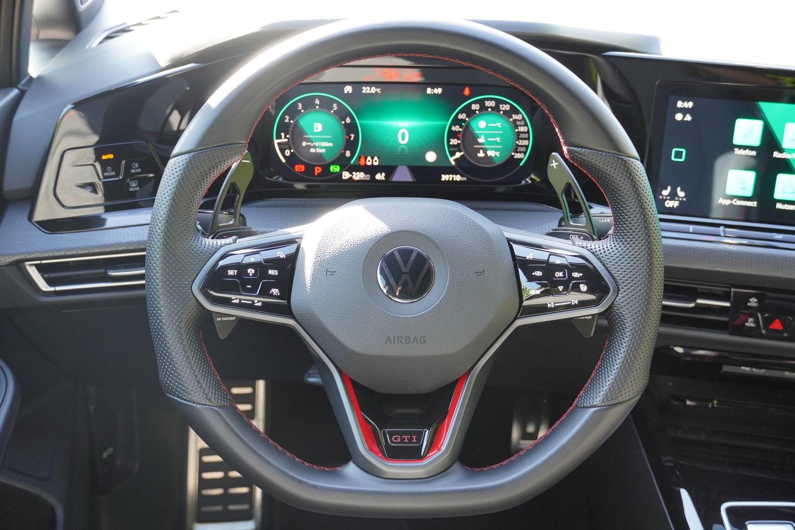 Volkswagen Golf VIII 2.0 GTI DSG LED DCC HarmanKardon ACC, миниатюра 10