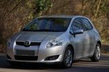 Toyota Auris mit TÜV bis 05.2026! - Toyota Auris in Bonn